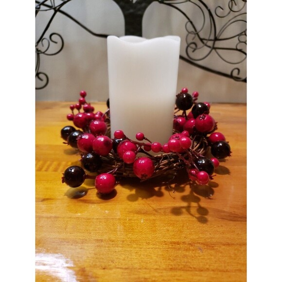 Battery Operated Candle w/Berry Grapevine Ring Timer New In Box - Picture 3 of 6